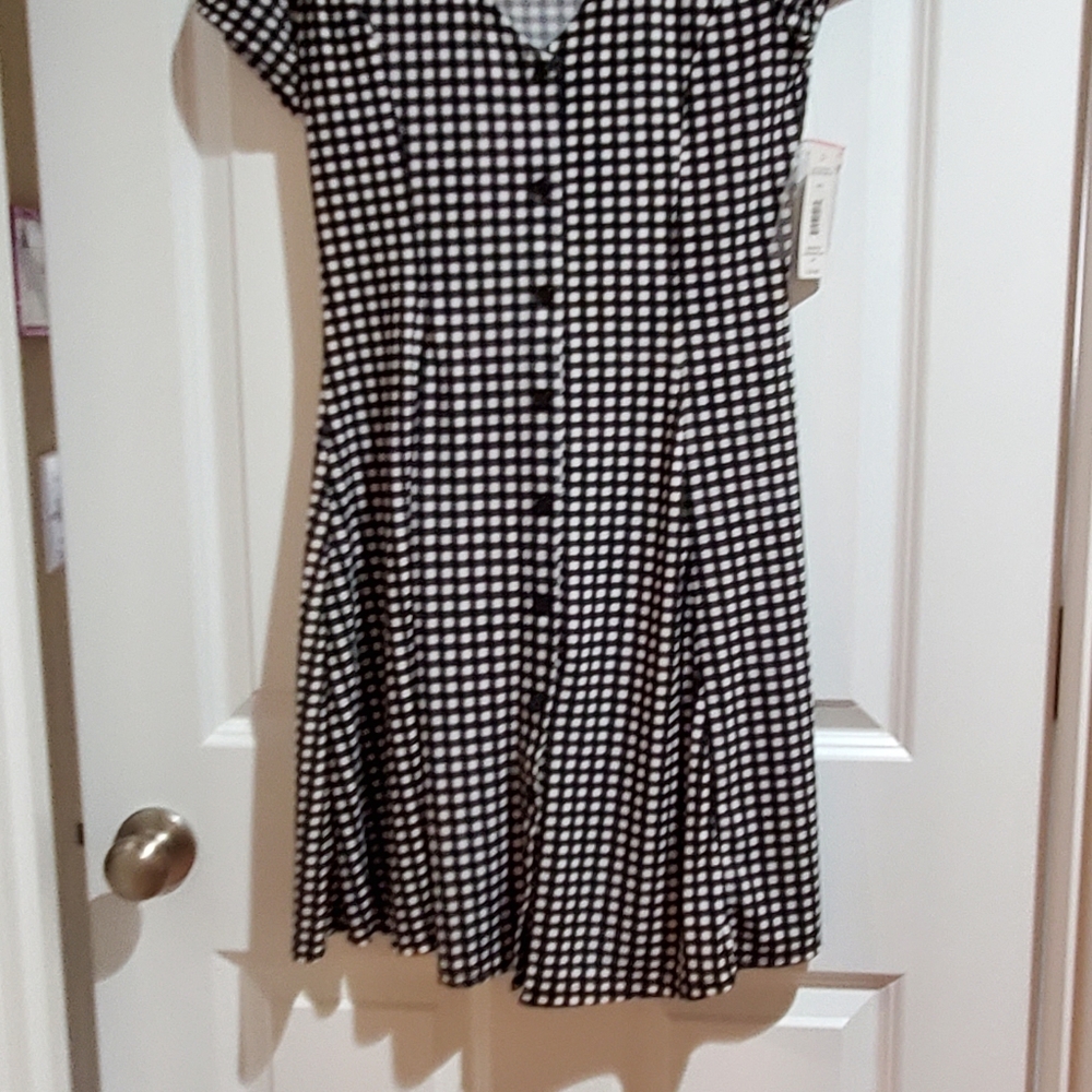 Womens  black & white dress.